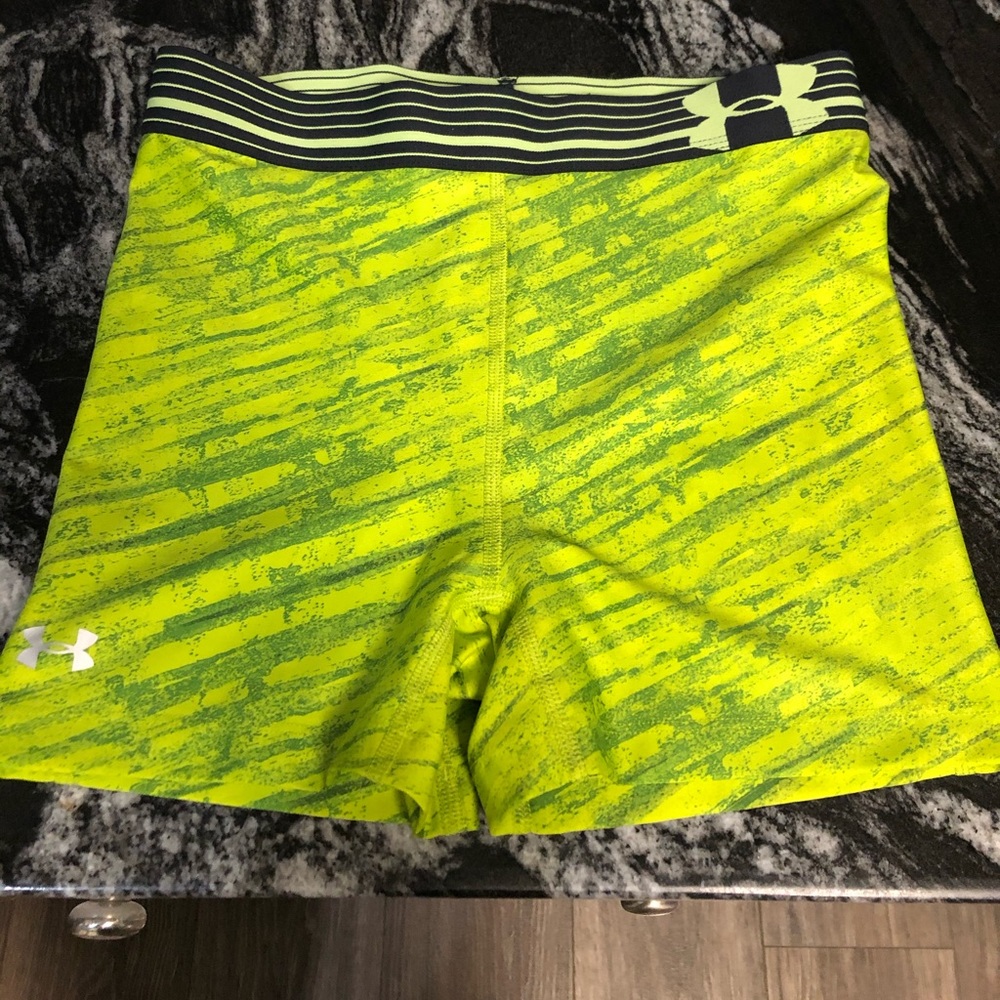 Great condition worn once! UA compression shorts